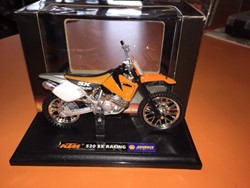 Zeige Details für KTM 520 SX Model Bike 1:18 Bild von KTM 520 SX Model Bike 1:18