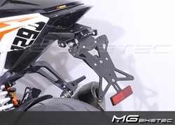 Zeige Details für Kennzeichenhalter (172x167mm), kurzes Heck, inkl. LED Beleuchtung Bild von Kennzeichenhalter (172x167mm), kurzes Heck, inkl. LED Beleuchtung