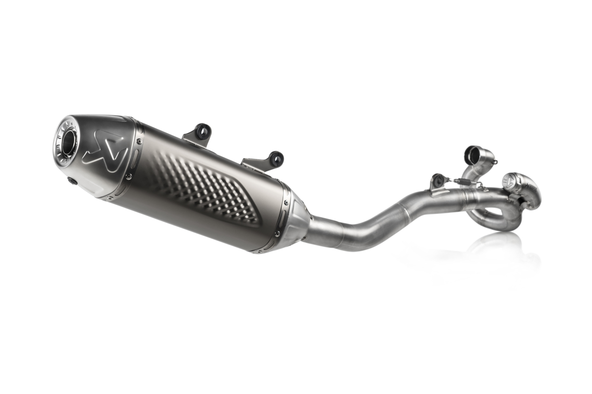 Akrapovic Racing Line