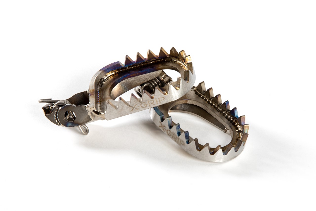 X-GRIP TITAN PIRANHAS Fußrasten