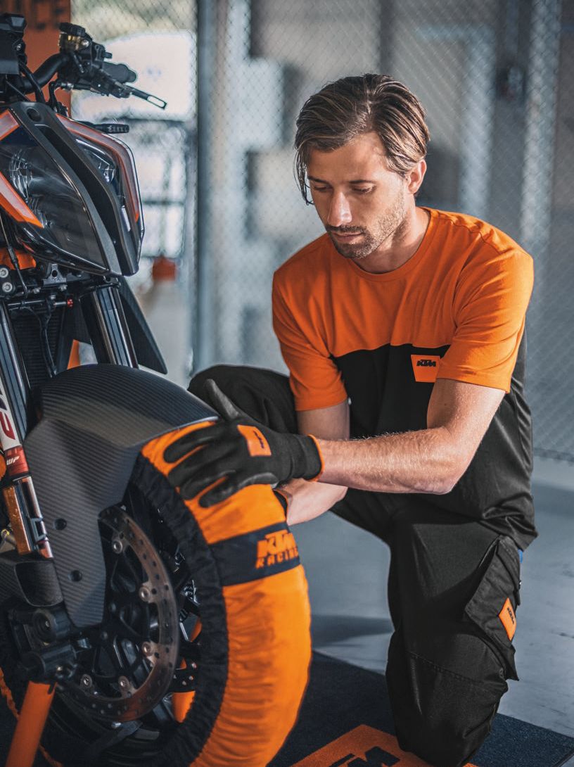 MECHANIC