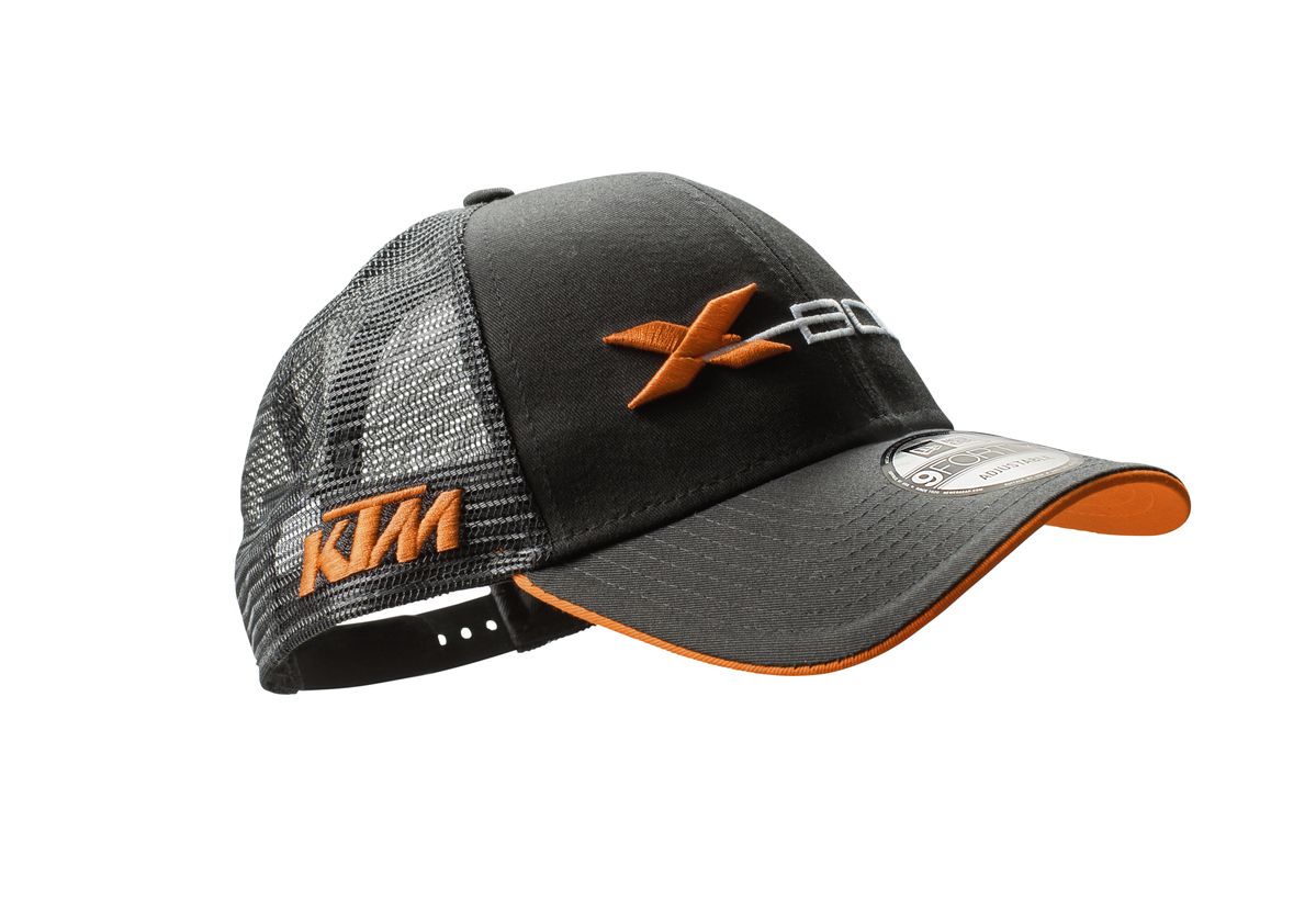 Corporate Cap
